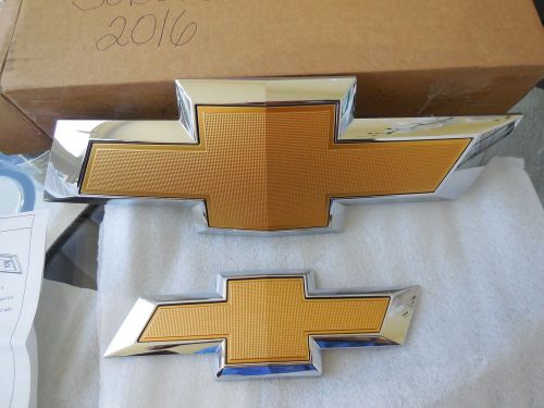 Oem 2015- 2016 chevy suburban  front and rear emblems..perfect condition