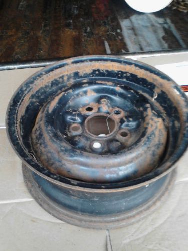 Steel wheel 14 x 5 1/2 4 1/2 bolt pattern deep dish