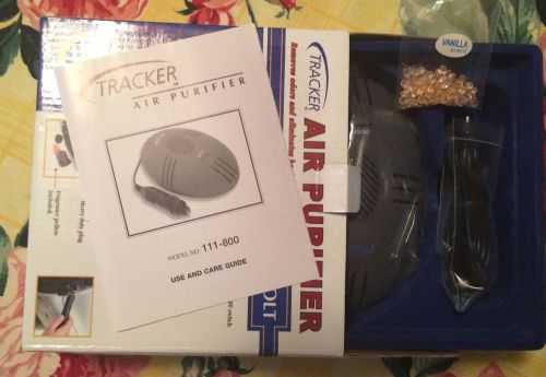 Tracker 12 v automotive air purifier new in box