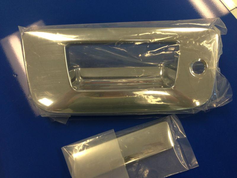Brite chrome 12207k chrome tailgate handle cover with keyhole (2 pcs)