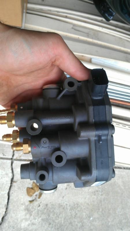International prostar maxxforce turbo wastegate actuator valve