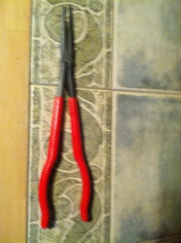 Snap on pliers, needle nose, long handle, 14 1/2" long part # 915cp