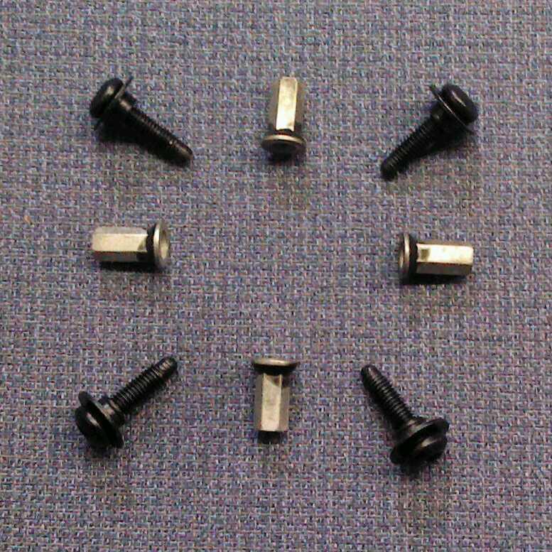 New gm nut and bolt kit for 1999-2007 tailgate spoiler 11518684 & 15151978