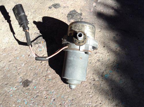 Audi vw allroad  servo brake vacuum pump part number 8e0 927 317a   