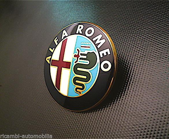 Alfa romeo 147 phase ii original new front emblem