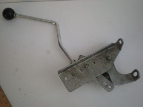 Hurst indy 3 speed shifter mechanism with transmission bracket, handle and knob