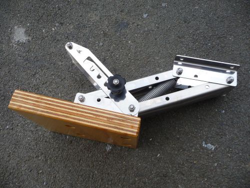 Outboard aux bracket stainless steel. 4 position  upto 15hp.laminated timber pad