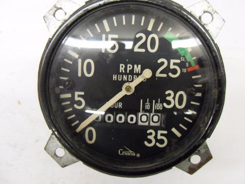 Vintage aircraft  cessna 0-3500 rpm tach &amp; hour gauge 0-hours