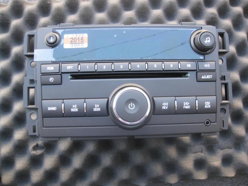 Chevrolet gmc radio cd player mp3 auxiliary jack 3.5 mm iphone ipod smart phone