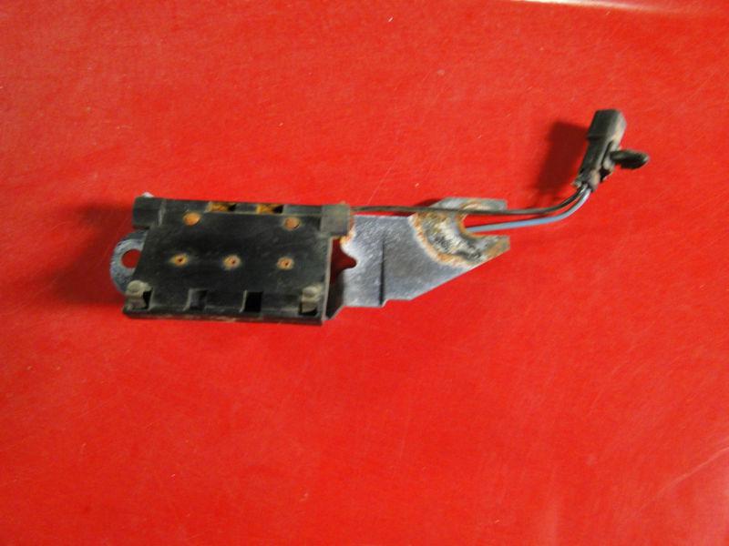 85-92 camaro firebird third brake light contact bar 