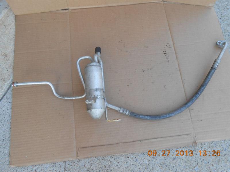2002 jeep grand cherokee 4.0l a/c hose with drier oem unit  