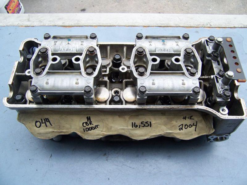 044 honda cbr1000rr cbr 1000rr 04 05 engine cylinder head valves motor