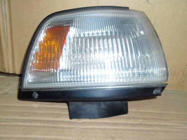 Toyota camry 1988 right clearance lamp [0611000]