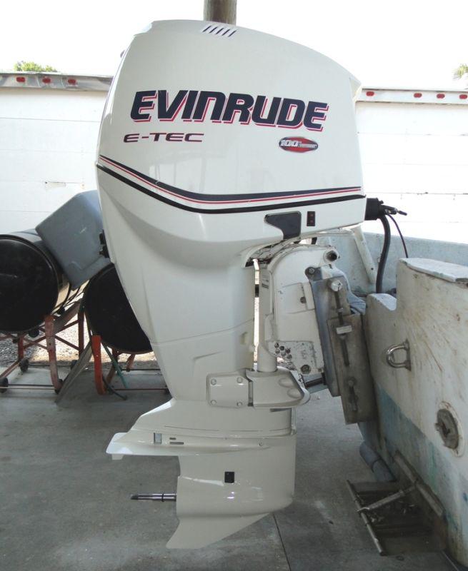 2009 brp evinrude 250 hp e-tec etec  2-stroke outboard motor 