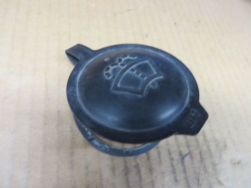 Saturn windshield washer reservoir fluid cap w/ retainer oe # 21049031