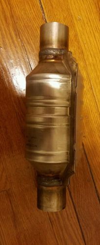 Catalytic converter-universal federal (exc.ca) magnaflow 49 state 53006