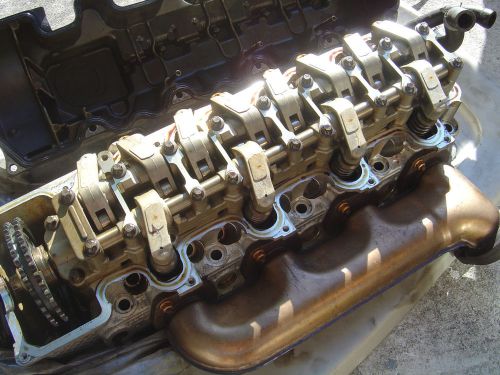 Mercedes benz 500 cylinder head pair v8 5.0 with valve covers &amp; exhaust manifold