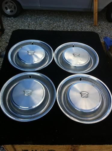 1974 1975 1976 cadillac deville 15" stainless hubcap wheel cover very nice