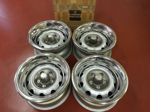 Oe plymouth,dodge 15&#034; x 7&#034; rally rims cuda,challenger,charger,roadrunner,2944390