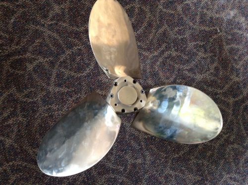 Max-prop 3 blade classic 20&#034; feathering propeller