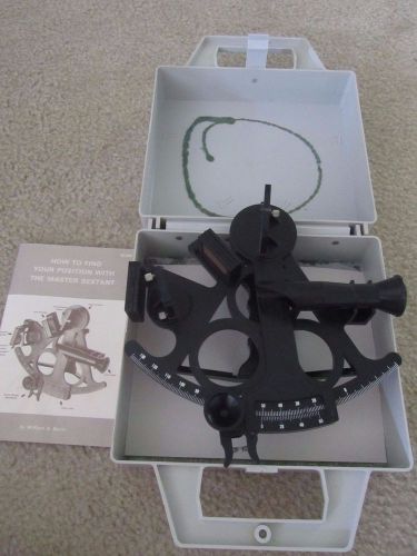 Davis instruments master sextant-black plastic-in case-instruction booklet-usa