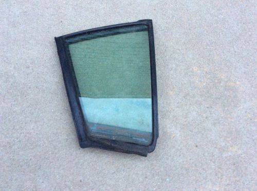 Nissan altima right rear door vent glass 2007-2012 sedan