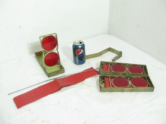 Nice vintage road side reflector-flare safety kit for trucks rv's boats trailers