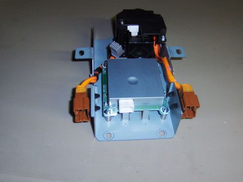 Nissan leaf battery pack heater relay/module (oem) part # 295u5-3na0a