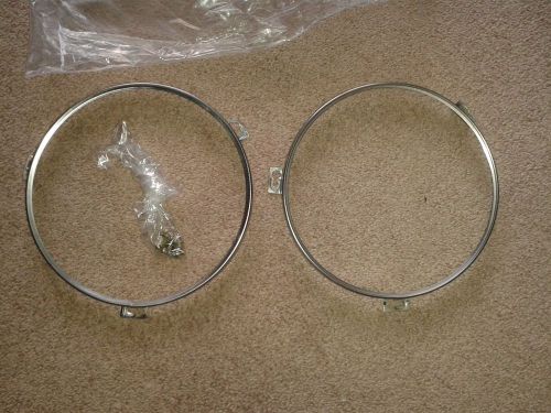 Datsun z series 240z,260z,280z headlight bezel frame set w/screws a+ minty cond.