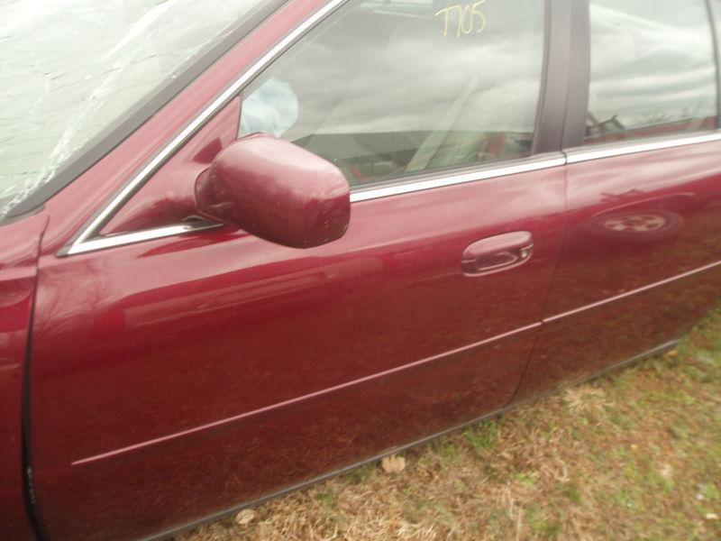 2002 cadillac deville door (driver side front) sk# 7705