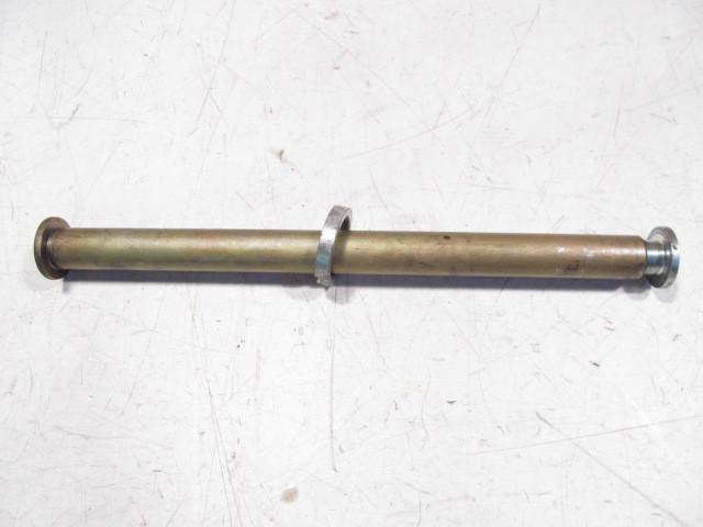 Triumph spring st 955 2003 03 swing arm pivot (bolt) shaft  82676