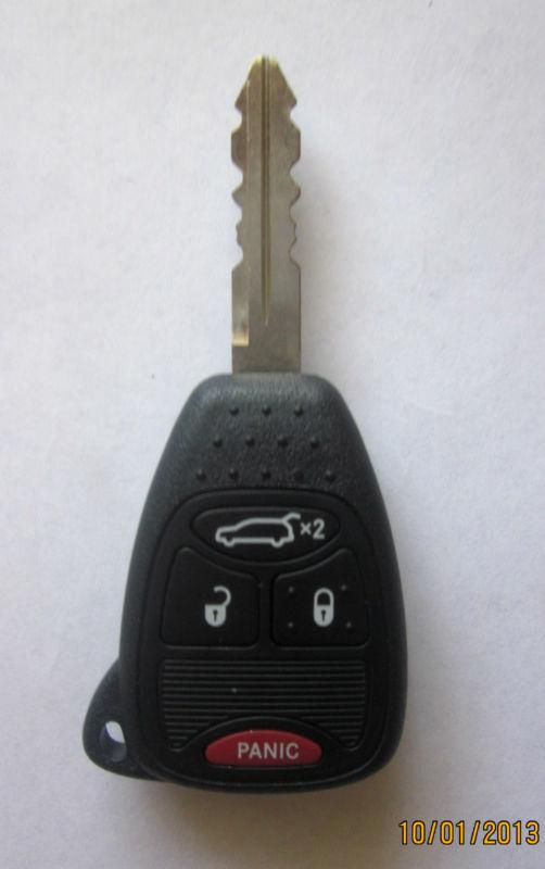 Chrysler key remote p/n 05175315aa ic 5461a-692427aa fcc id: 0h7692427aa