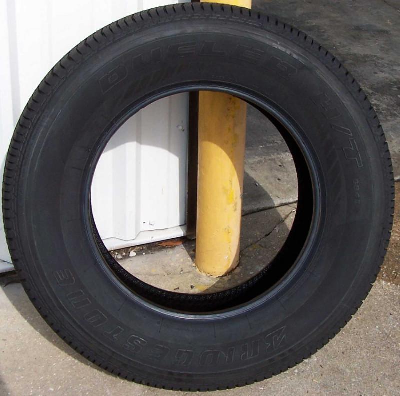 Brand new 255/70r18 bridgestone dueler h/t all season tire