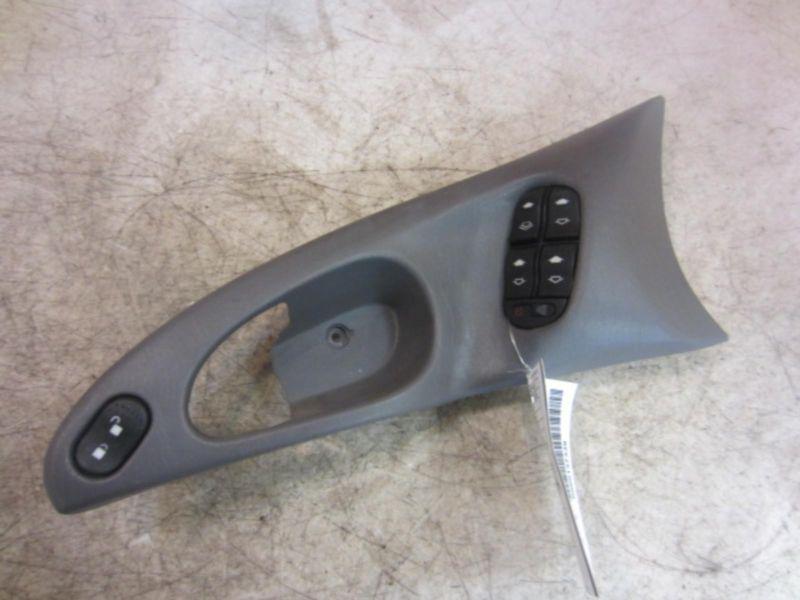 Ford focus power window switch  2002