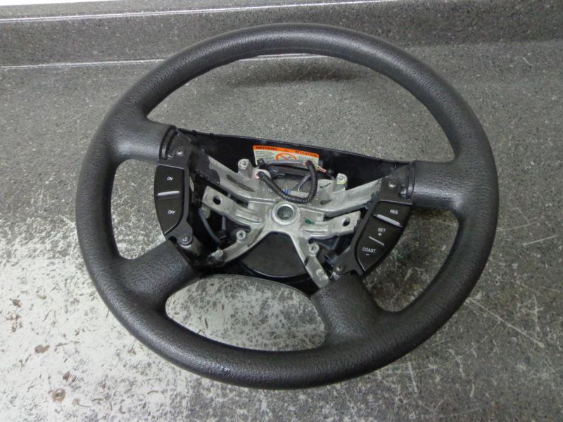 Ford  explorer 02-05 black steering wheel & cruise buttons 2002 2003 2004 2005