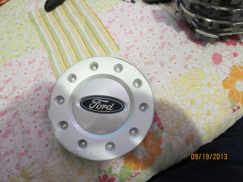 Center cap ford five hundred 500 wheel silver finish 05 06 07 4f93-1a096-aa