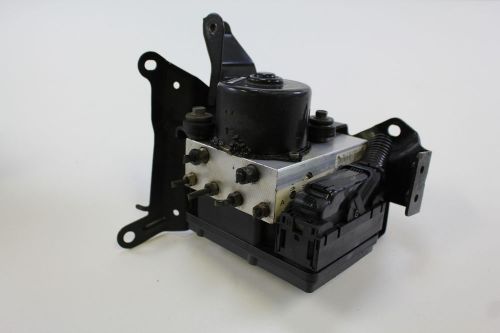 2006-2010 infiniti qx56 anti lock brake abs pump w/ bracket &amp; plug assembly oem