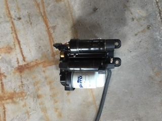 Volvo penta fuel pump  part # 21608511