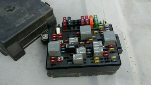 00 01 02 03 04 05 chevrolet blazer s10/jimmy s15 fuse box under hood with cove