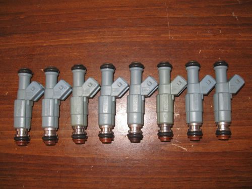 4-hole 24lb injectors (square plug) mustang crown victoria ford 5.0 4.6 jeep 4.0