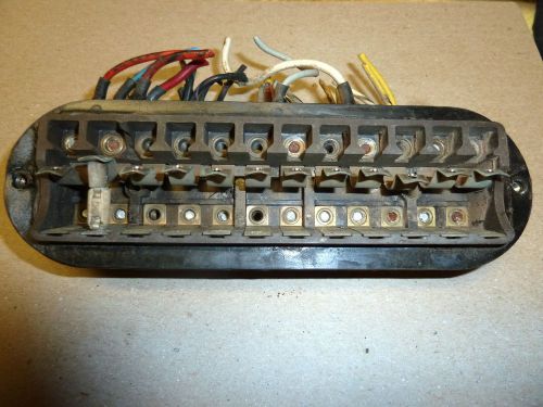 Mercedes w110 w111 fuse block/holder/box in excellent condition part #1705400050