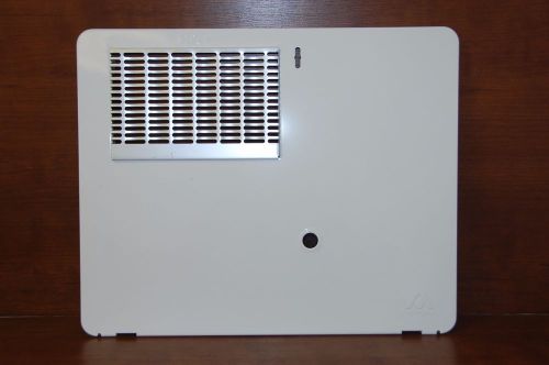 Atwood polar white 10 gallon water heater door 93986