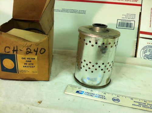 Chrysler slant 6., ac oil filter,  pf 370.   nos.   item:  1637