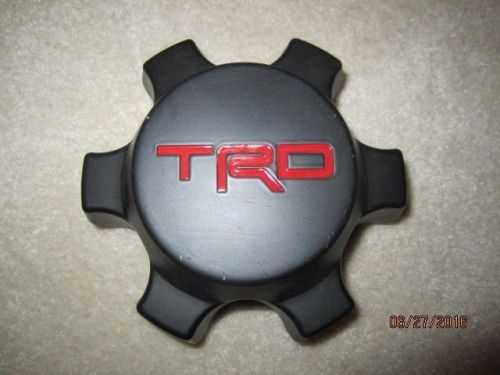 Toyota tacoma 01-14 fj 07-14 wheel center trd cap black/red new oem ptr20-35081