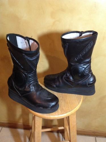 Dainese womens black leather zip velcro wedge racing boots no reserve! 42 / 10m