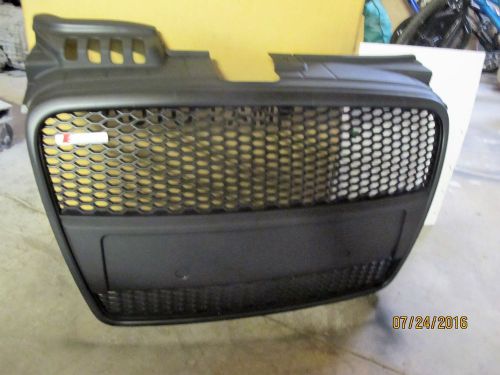 2005- 08 audi a4 ,  front grille with s line badge