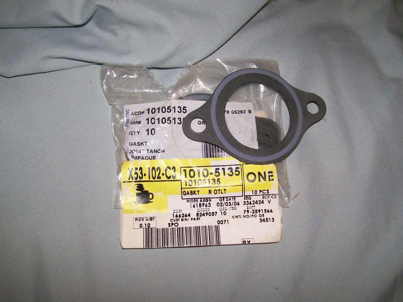 1 - gm acdelco #10105135 1966-1991 corvette thermostat housing gasket nos (b)