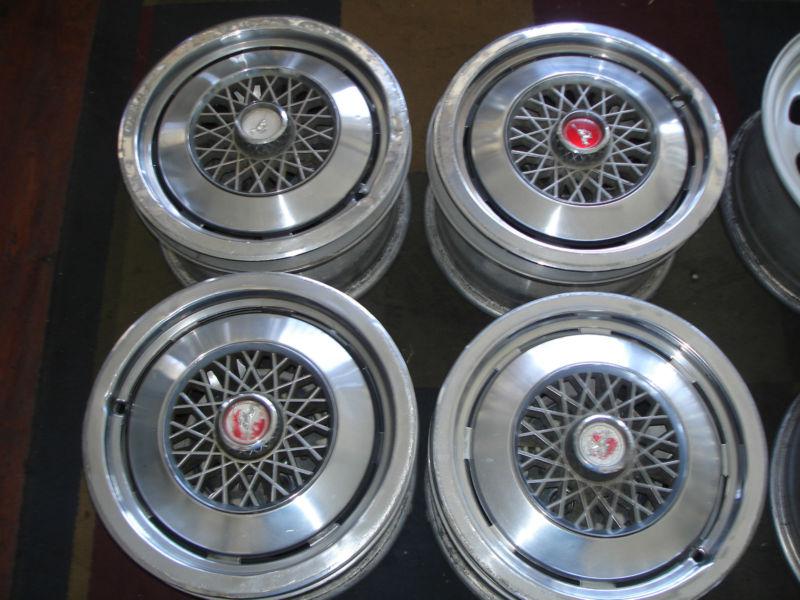 Ford mustang ii mustang 2 13" factory oem vintage hubcaps hub caps