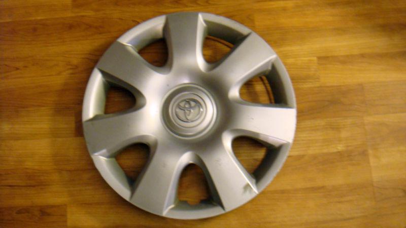 02-04 genuine oem toyota camry 15" hub cap wheel cover 42621-aa080-b for rim