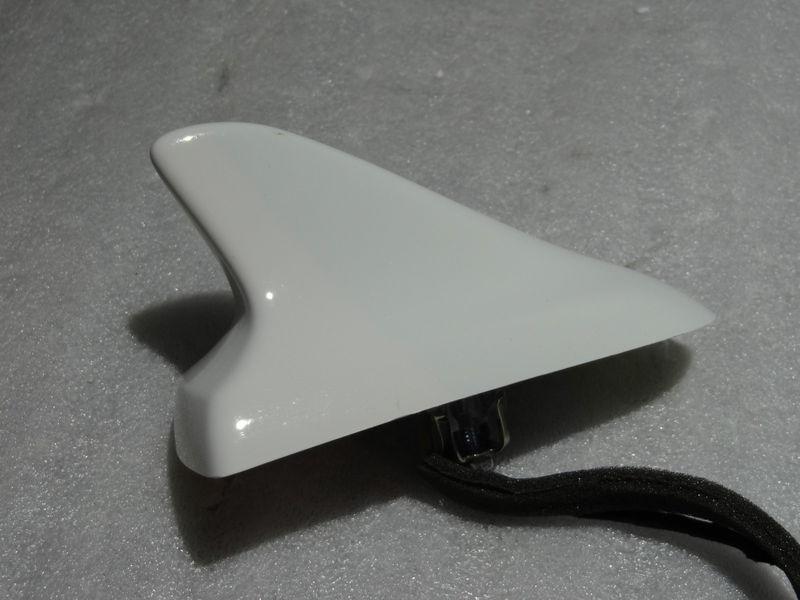 Chevy camaro ss rs lt zl1 factory shark fin xm satellite antenna assembly oem  